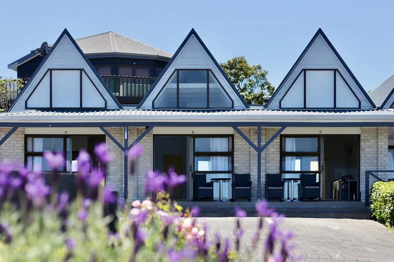 Gables Lakefront Resort Tauposee 4*,  Neuseeland