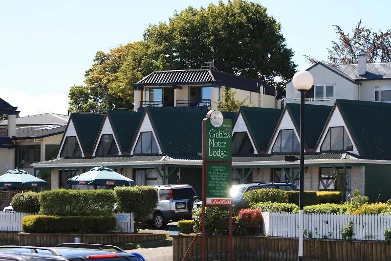 Gables Lakefront Resort Tauposee Motel