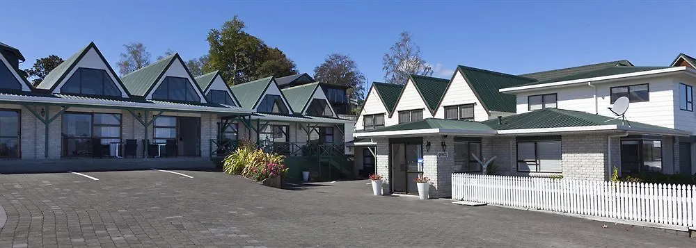 Gables Lakefront Resort Tauposee 4*,  Neuseeland
